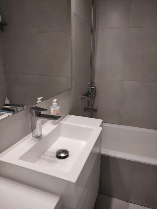 Clasico Y Moderno Departamento En El Corazon De Buenos Aires Apartment Ngoại thất bức ảnh